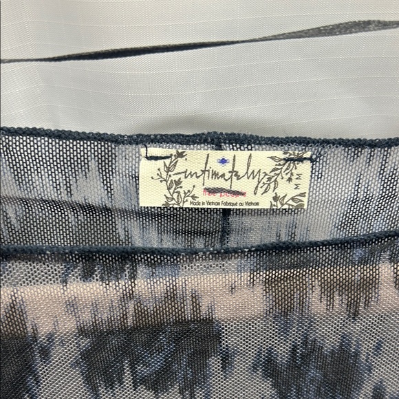 NWOT Free People Black and Gray Animal Print Long Sleeve Top - Picture 5 of 5